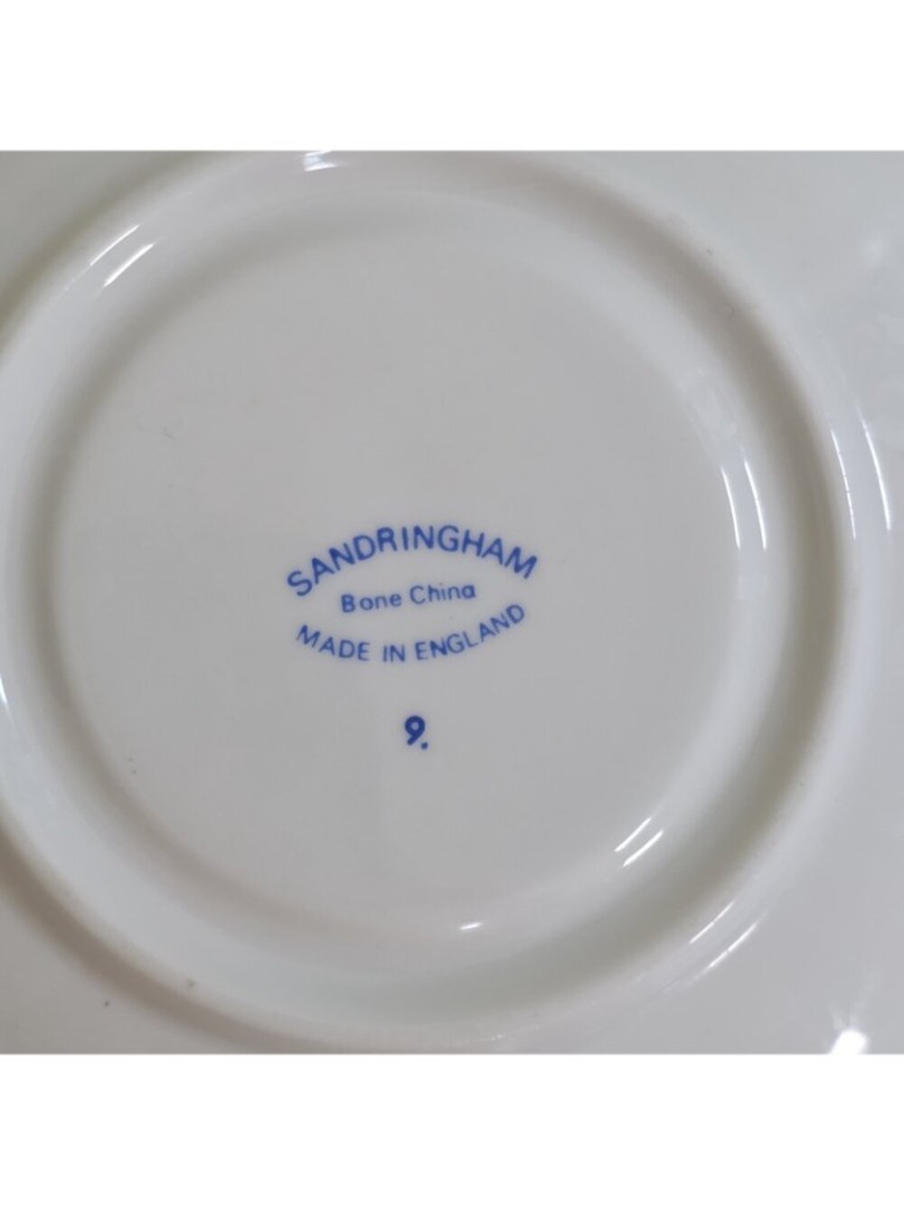 Vintage Sandringham English Bone China Teacup & Saucer Set Blue Roses Gold Trim - Picture 13 of 14